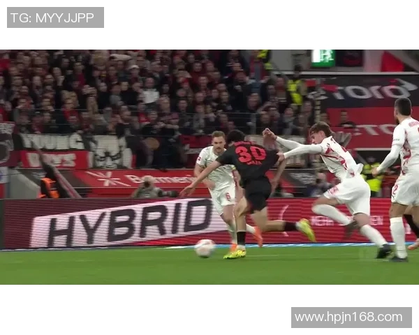 德国扎头发的足球明星们如何用发型展现个人风格与比赛激情 德国扎头发的足球明星们如何用发型展现个人风格与比赛激情